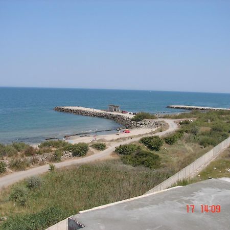 Golden Sea View Penthouse Leilighet Pomorie Eksteriør bilde